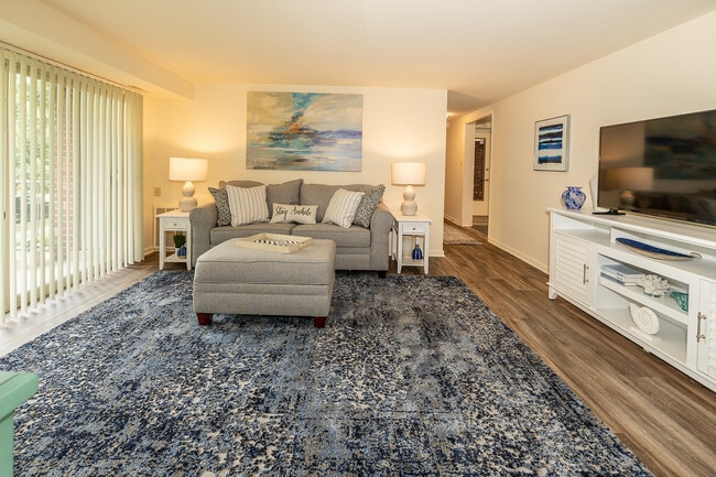 Windsor House Apartments