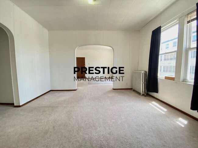 Photo - Spacious 2 Bedroom Apartment in Whiting Unit 2R