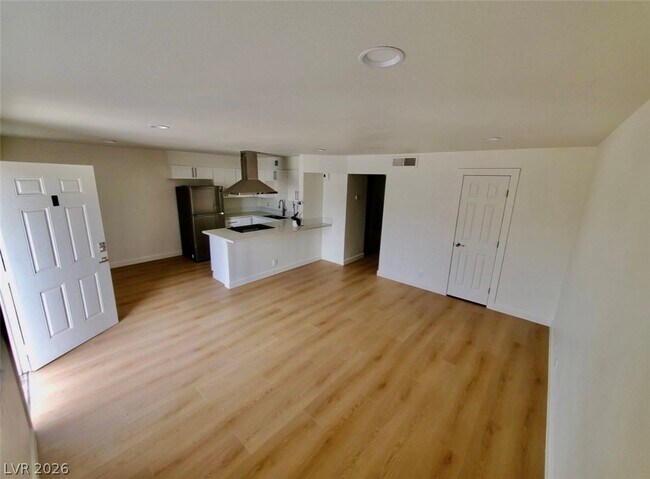 Photo - 2121 Oceanus Ln