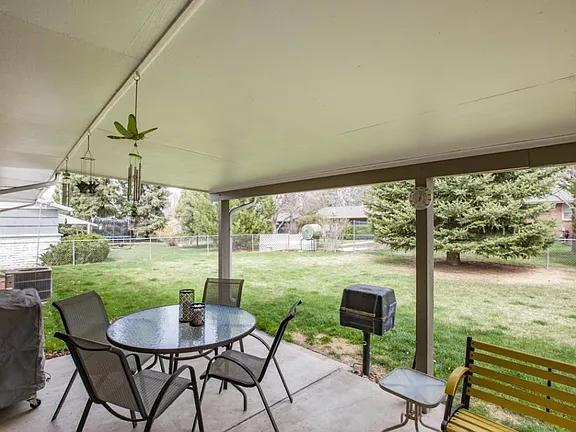 Photo - 1020 Meadowbrook Dr