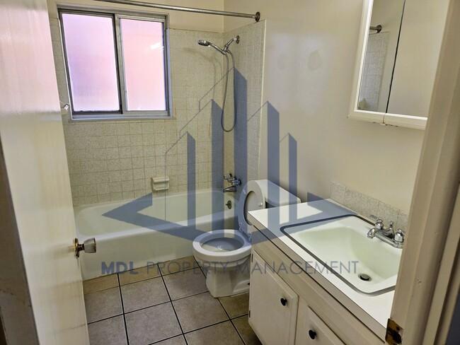 Photo - 2207 Weiss St Unit 2