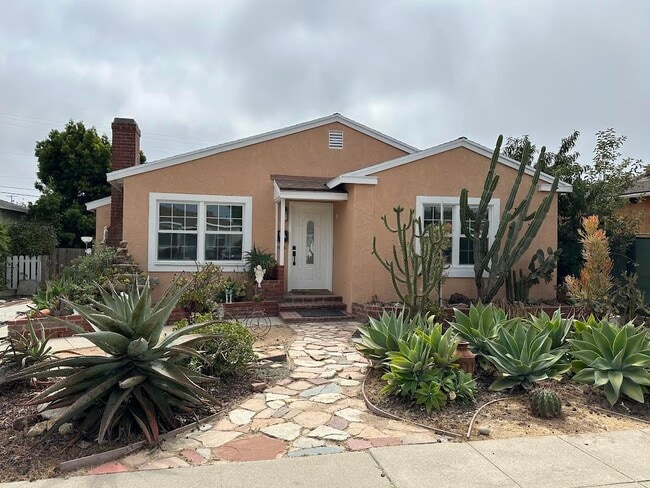 Building Photo - 8037 Campion Dr Rental