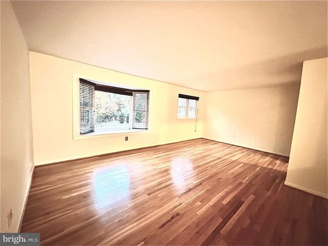 Photo - 5 Charen Ct
