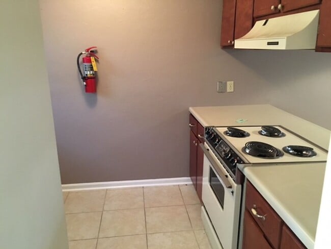 Photo - 2 Bed, 1.5 Bath Townhome w/ an office Available NOW!