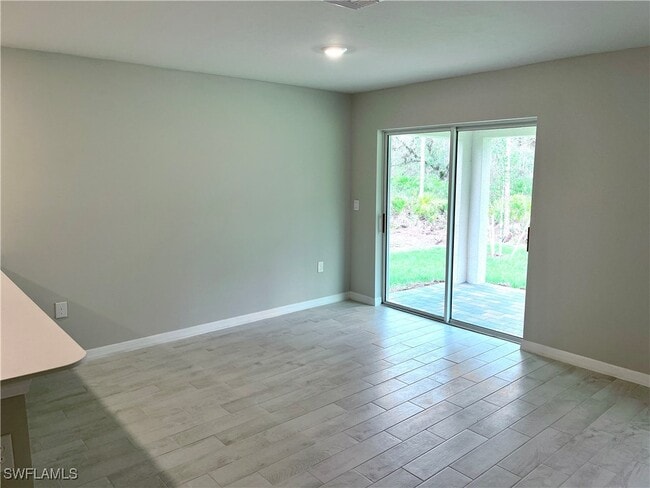 Photo - 3020 N Lakewood Rd
