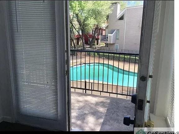 Photo - 9815 Walnut St