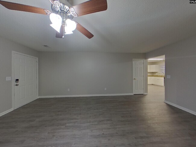 Photo - 108 Cane Brake Dr