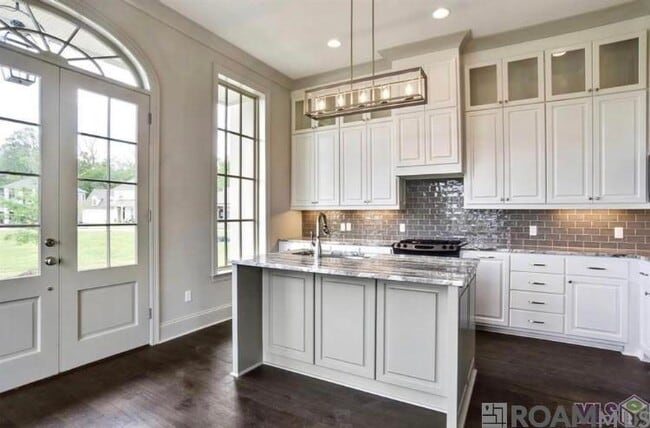 Photo - 10851 Cane Mill Ln.