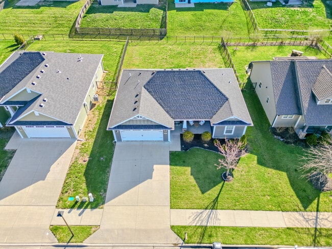 Photo - 7412 Oakley Dr