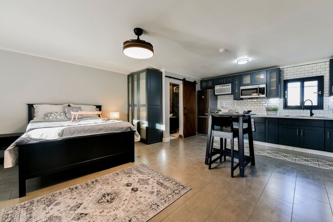 Photo - The BLVD Boutique Apartments