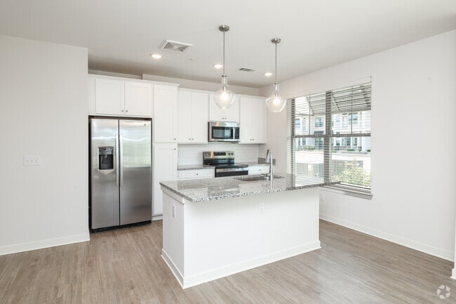 2BR, 2BA - 1,200SF - The Delta - Kitchen