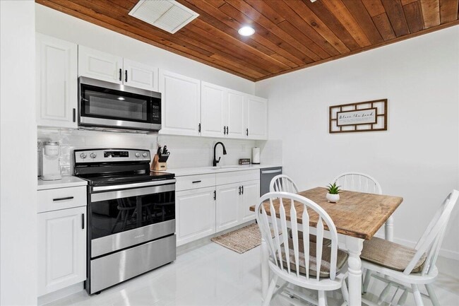 Photo - 11647 62nd Ln N