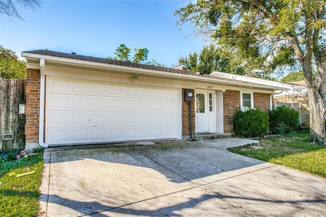 Photo - 2212 Placid Dr