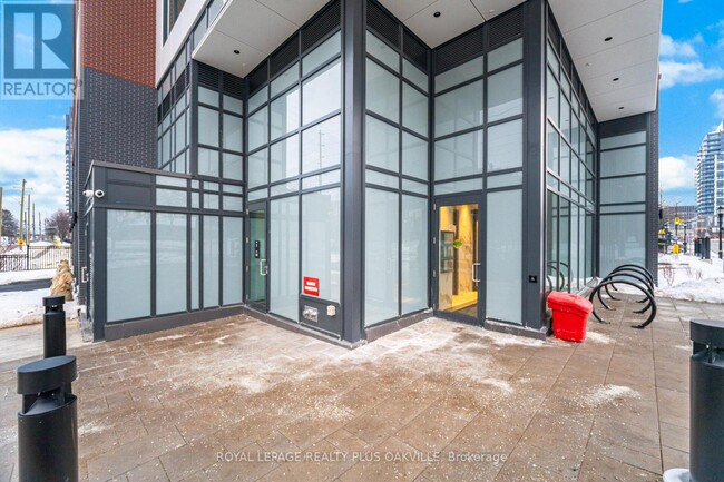 Photo - 2088 James St Unité 703