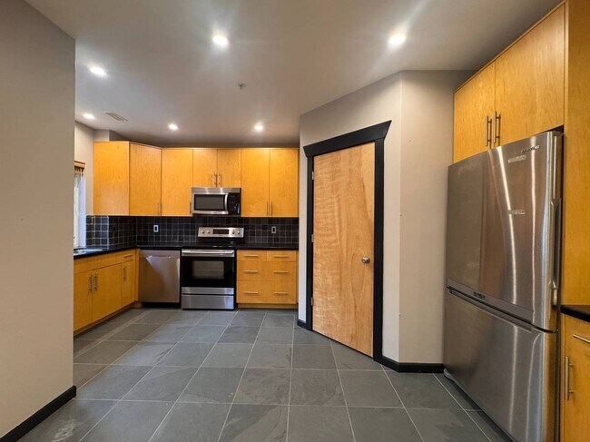 Photo - 22831 Foreman Dr