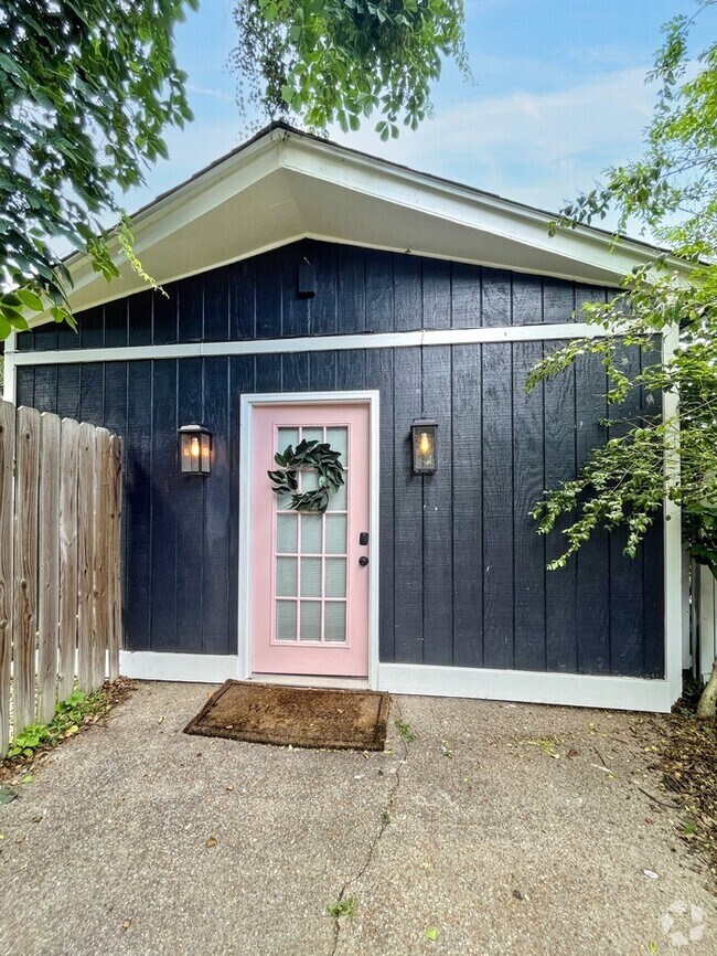 Building Photo - 416 N Petway St Rental