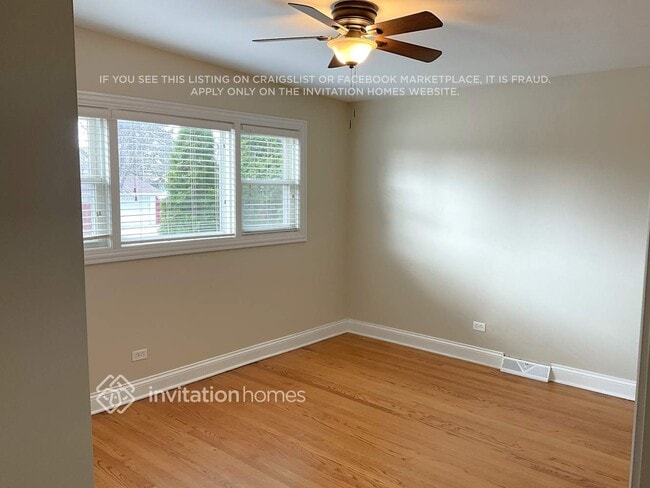 Photo - 6830 176th St