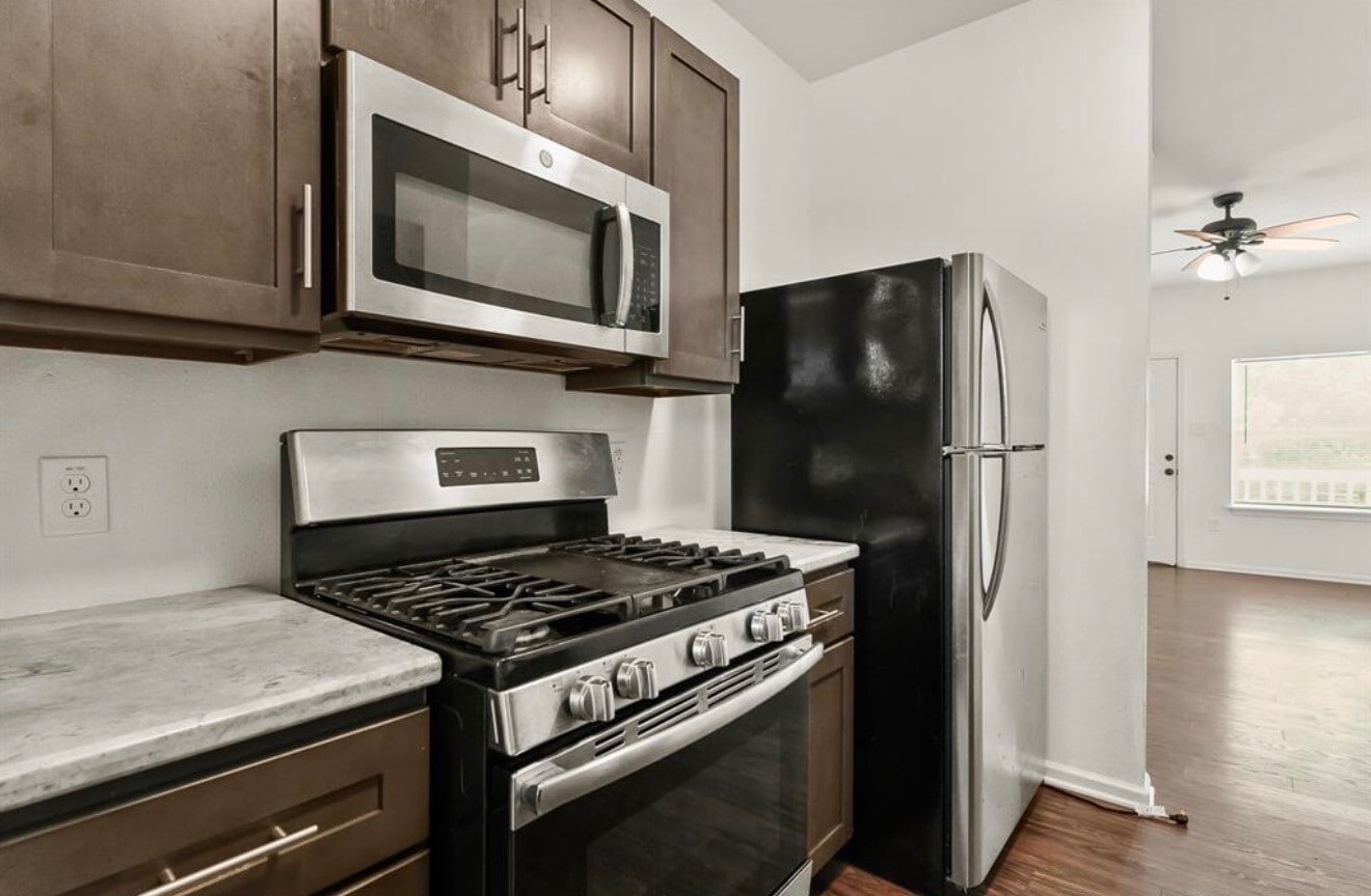 Photo - 701 N Main St Unit C