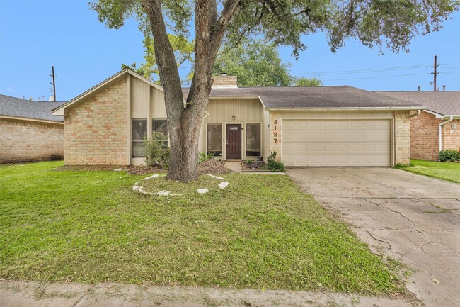 Building Photo - 3127 Wagon Trail Dr