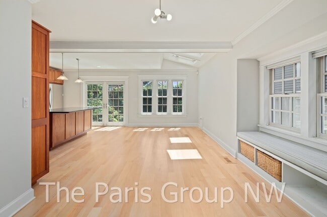 Exceptional Green Lake 3BR * Gorgeous In &... - Exceptional Green Lake 3BR * Gorgeous In &... House