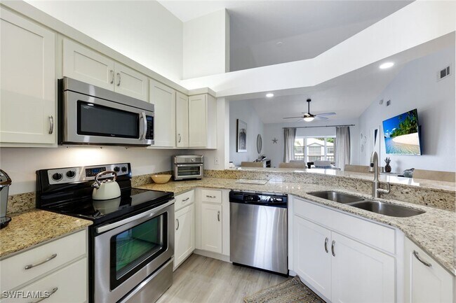Photo - 824 Tanbark Dr Unit 204