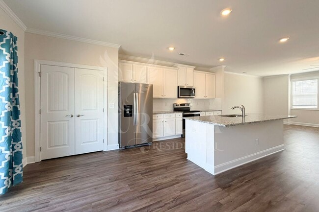 Photo - 6935 Point Bar Pl