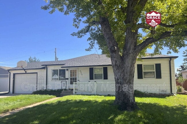 Photo - 8910 Hoyt Dr