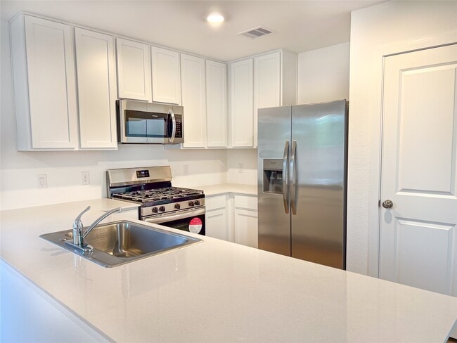 Photo - 21479 Carosella Dr