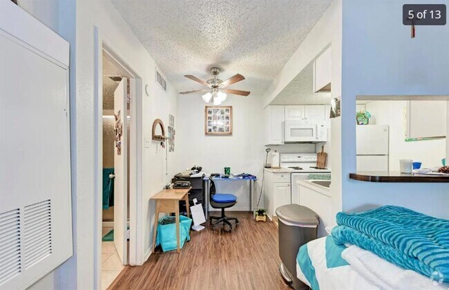 Building Photo - 710 E Dean Keeton St Unit 203 Rental