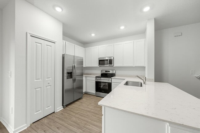 Photo - 4903 SW 81st Lp