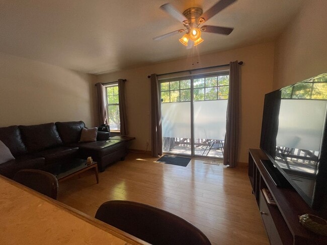 Photo - 175 Metz Ln