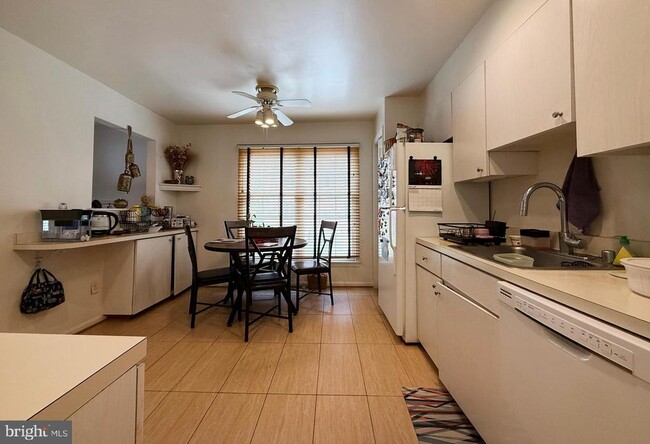 Photo - 7136 Swansong Wy