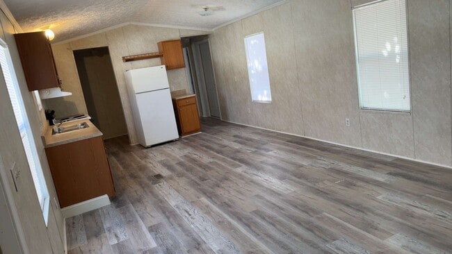 Photo - 2540 Shelton Dr
