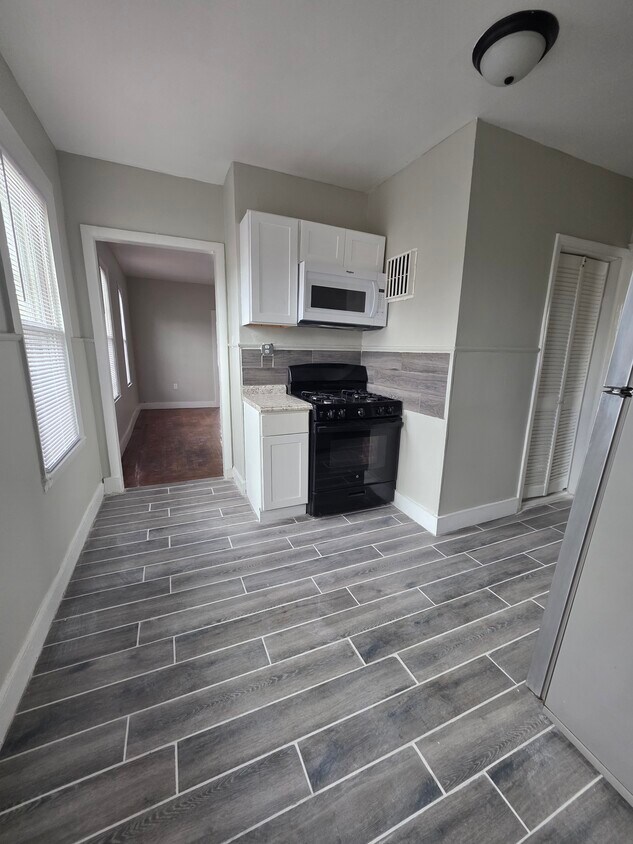 Photo - 357 Whalley Ave (New Haven, CT)