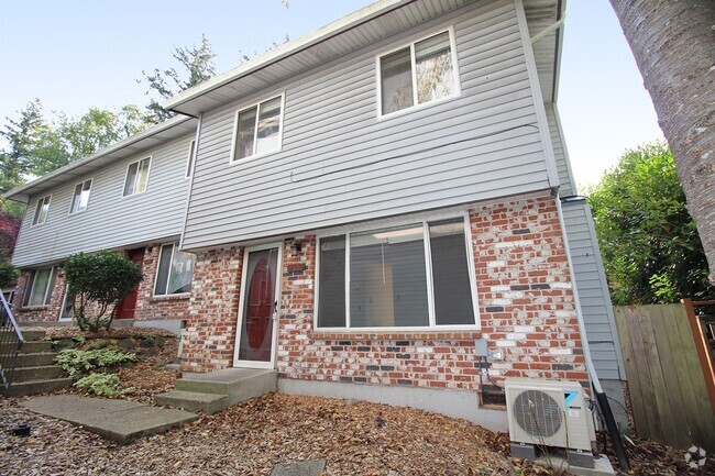 Building Photo - 5010 SW Pasadena St Rental