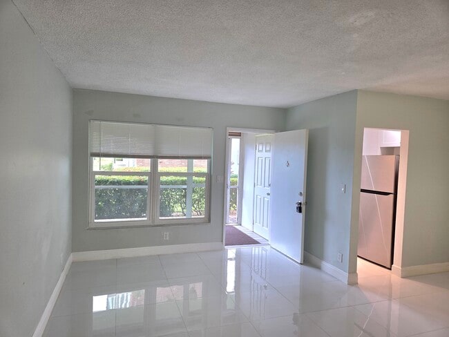 Impact windows - 1971 SE 5th Ct Unit #105E