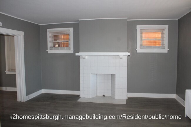 Photo - 198 St Joseph St