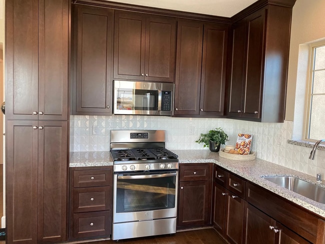 Building Photo - 476 E Sorrel Pl