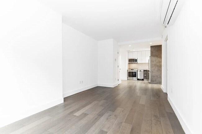 Photo - 227 Lexington Ave Unidad 802