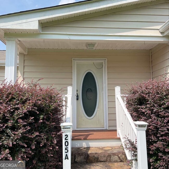 Photo - 205 Tom Fletcher Rd