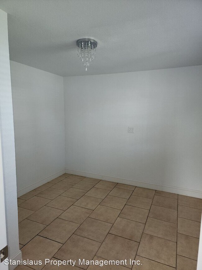 3 br, 1 bath House 424 E. Coolidge Ave Rental House Rental in