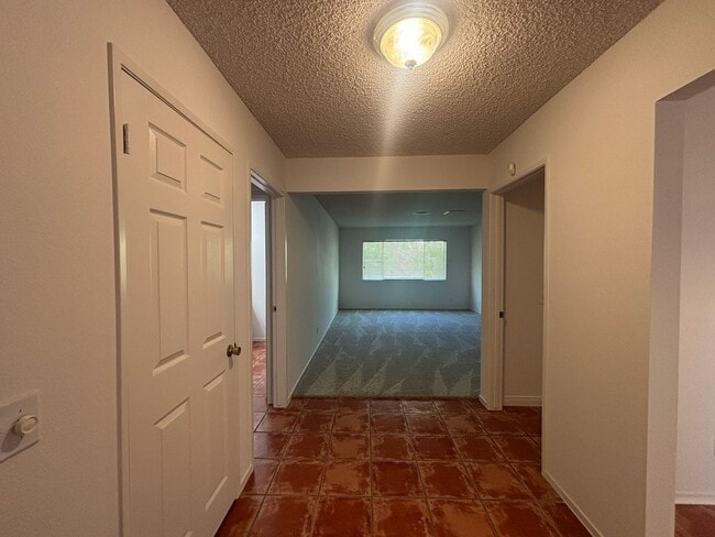 2615 WEST AVENUE J-8