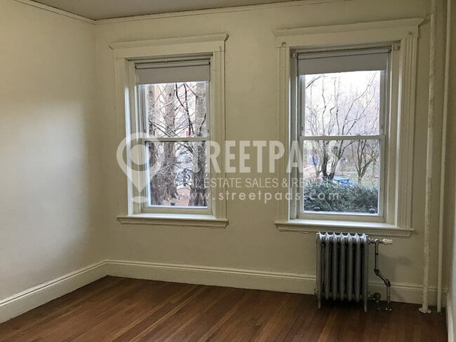 Building Photo - 1 bedroom in Boston MA 02215 Rental