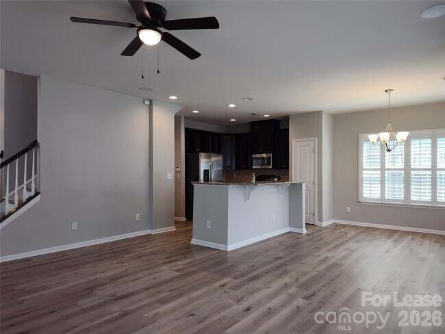Photo - 2520 Alyssa Ln