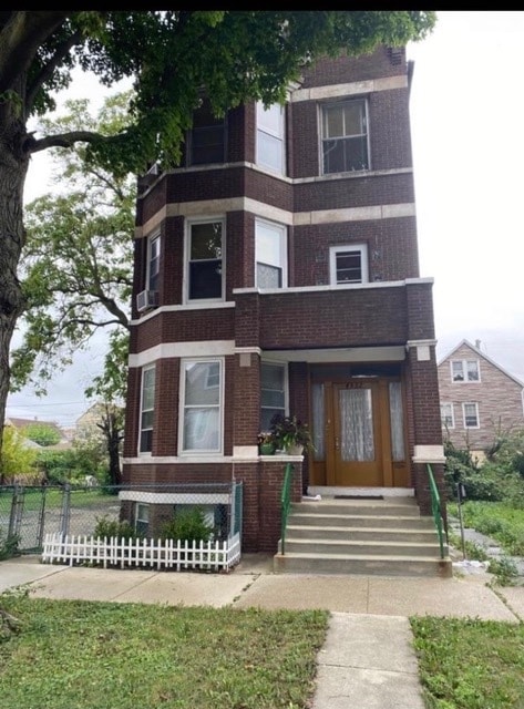 Building Photo - 4532 S Francisco Ave Unit 2