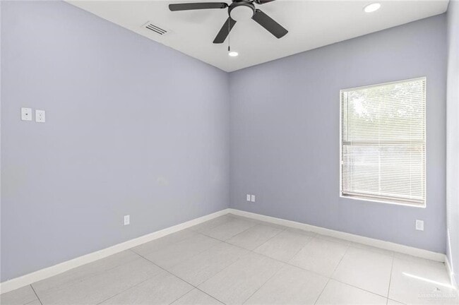 Photo - 1200 Harrison St Unidad 4