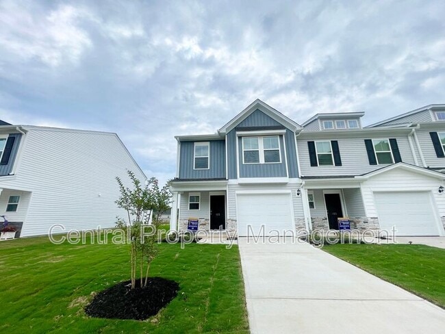 Photo - 123 Cillian St