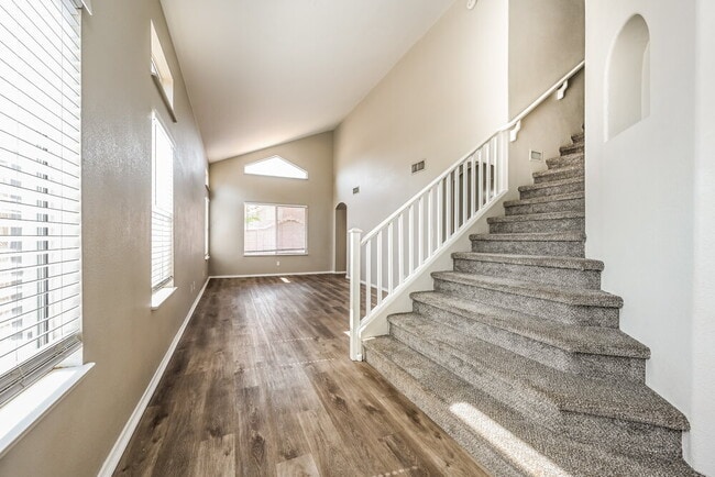 Photo - 1109 W Bluefield Ave
