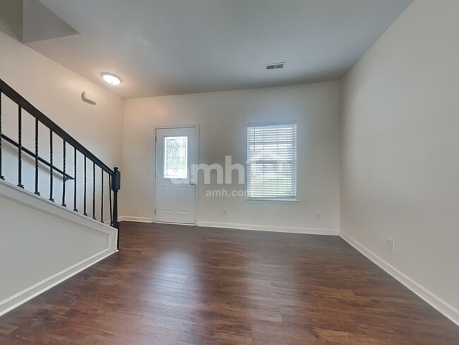 Photo - 4845 Billingsgate Ln