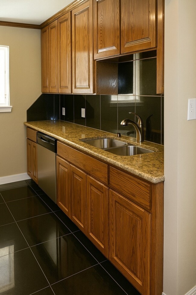 Photo - 4719 Clay St Unidad 2